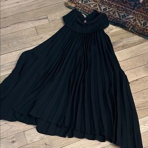 EUC Zara Elegant Sleeveless Black Halter Tunic Women Black top size large